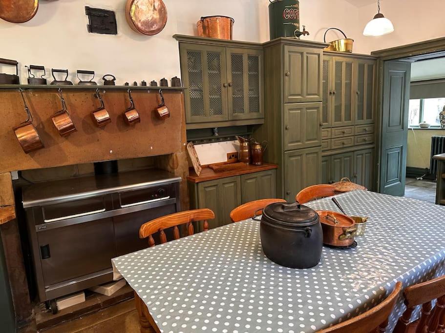 לנקסטר Victorian Copper Cottage מראה חיצוני תמונה